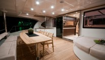 DAMRAK Aftdeck Dining